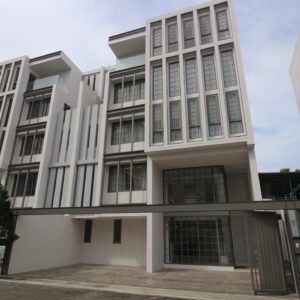 Baan U Charoen Eastville บ้านแฝด & ทาวน์โฮมหรู ติด เซ็นทรัล อีสวิลล์